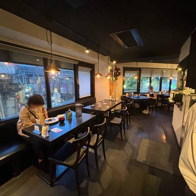 世界で最も小さく、最も美しい山(ローストビーフ丼)は神戸のレッドロックに存在した。