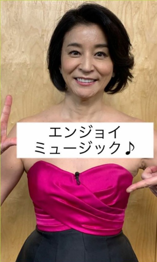 高嶋ちさ子 胸元セクシー 【お宝キャプ画像｜セクシーテレビジョン】