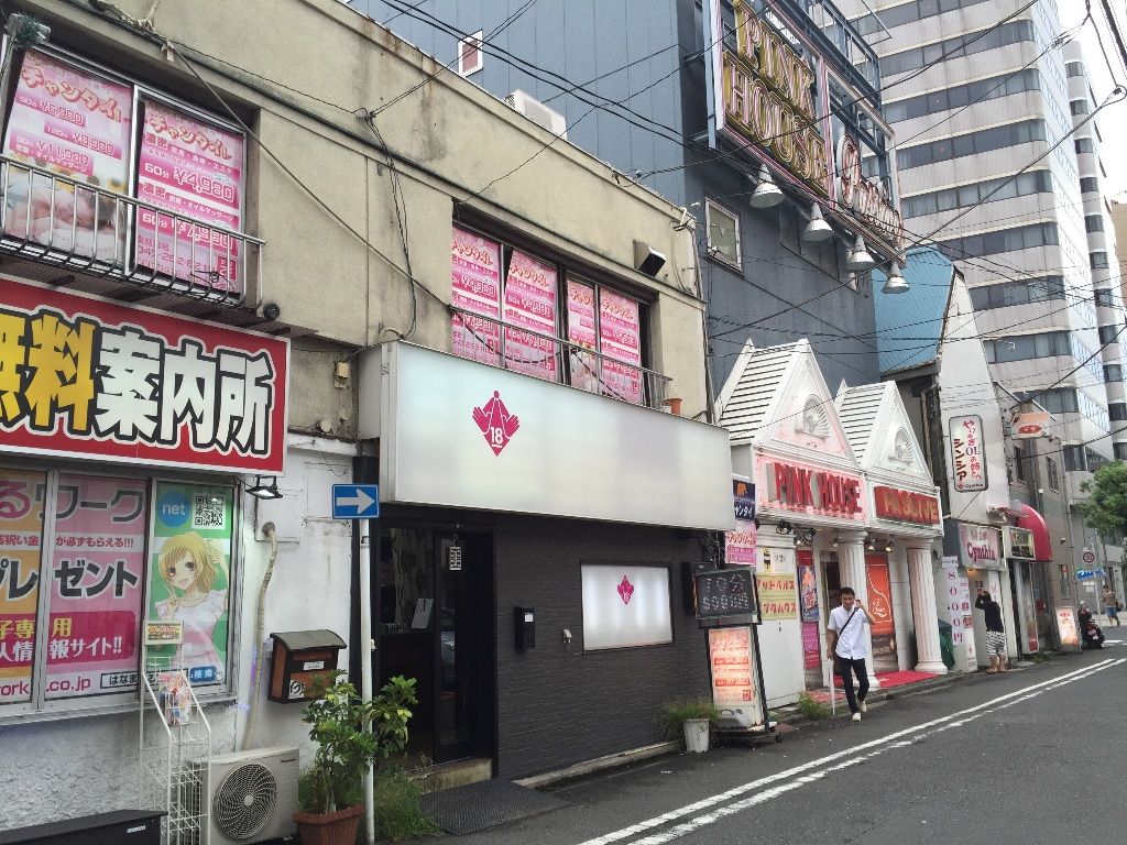 横浜家系ラーメン 春吉家 天神三丁目店（天神駅周辺/ラーメン） - Retty