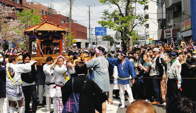 川崎市川崎区】奇祭どころか平和の祭典と呼びたい かなまら祭で感じたロックフェスに通じるラブ＆ピース（Ash） - エキスパート