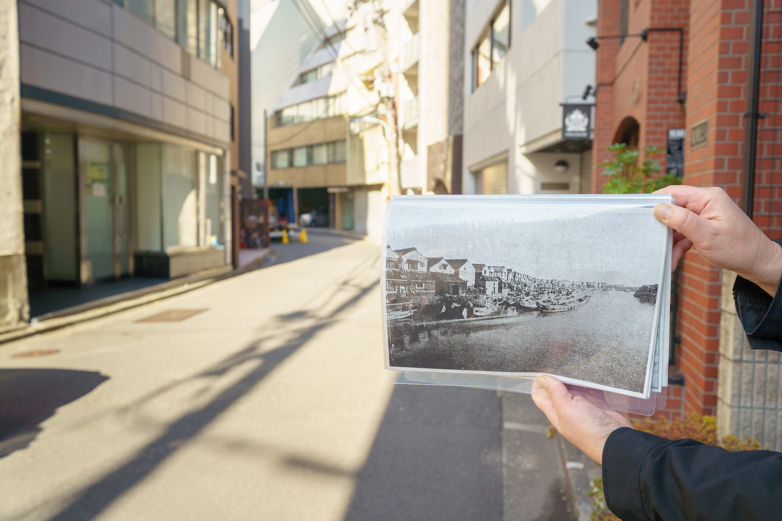 東京都]吉原大門の古写真 | 昔の写真のあの場所は今どうなっている？昔と今を比較する写真ギャラリー「今昔写語」