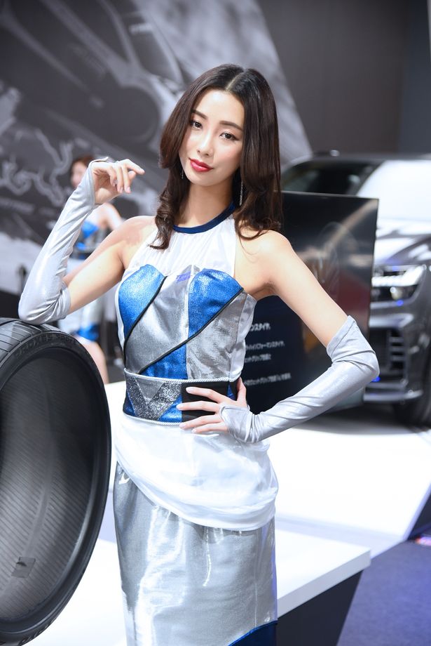 画像・写真 美脚レースクイーンや美人コンパニオンが彩る！ 「東京オートサロン2015」が華やかに開幕！(36/40) | WEBザテレビジョン