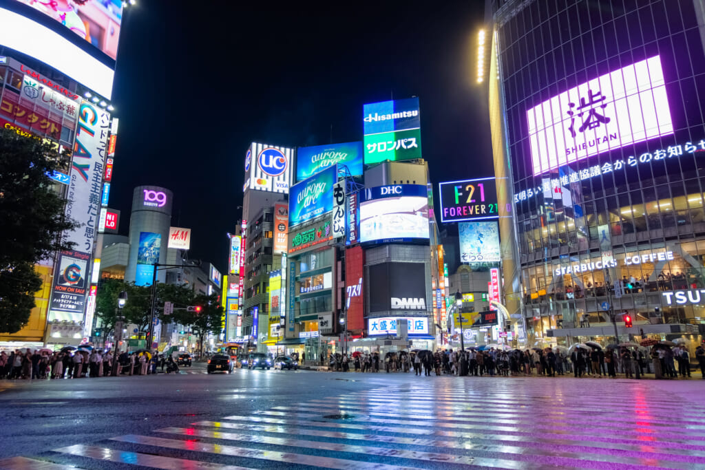 反町に1軒だけポツリと佇む怪しい風俗店に突撃！ - [はまれぽ.com]