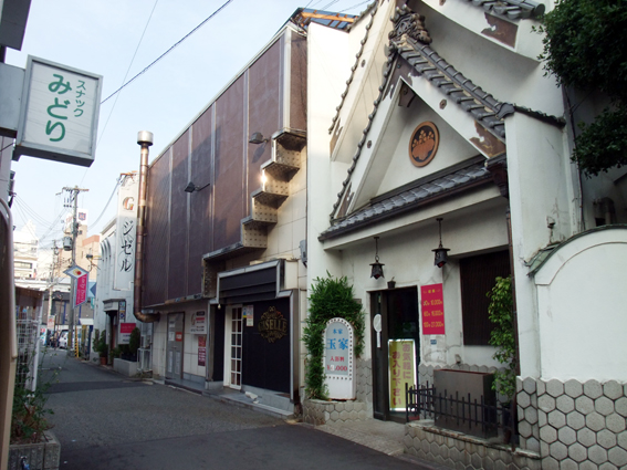 等身大のショップに出合える、銀座の中の小宇宙へGO！ – GINZA