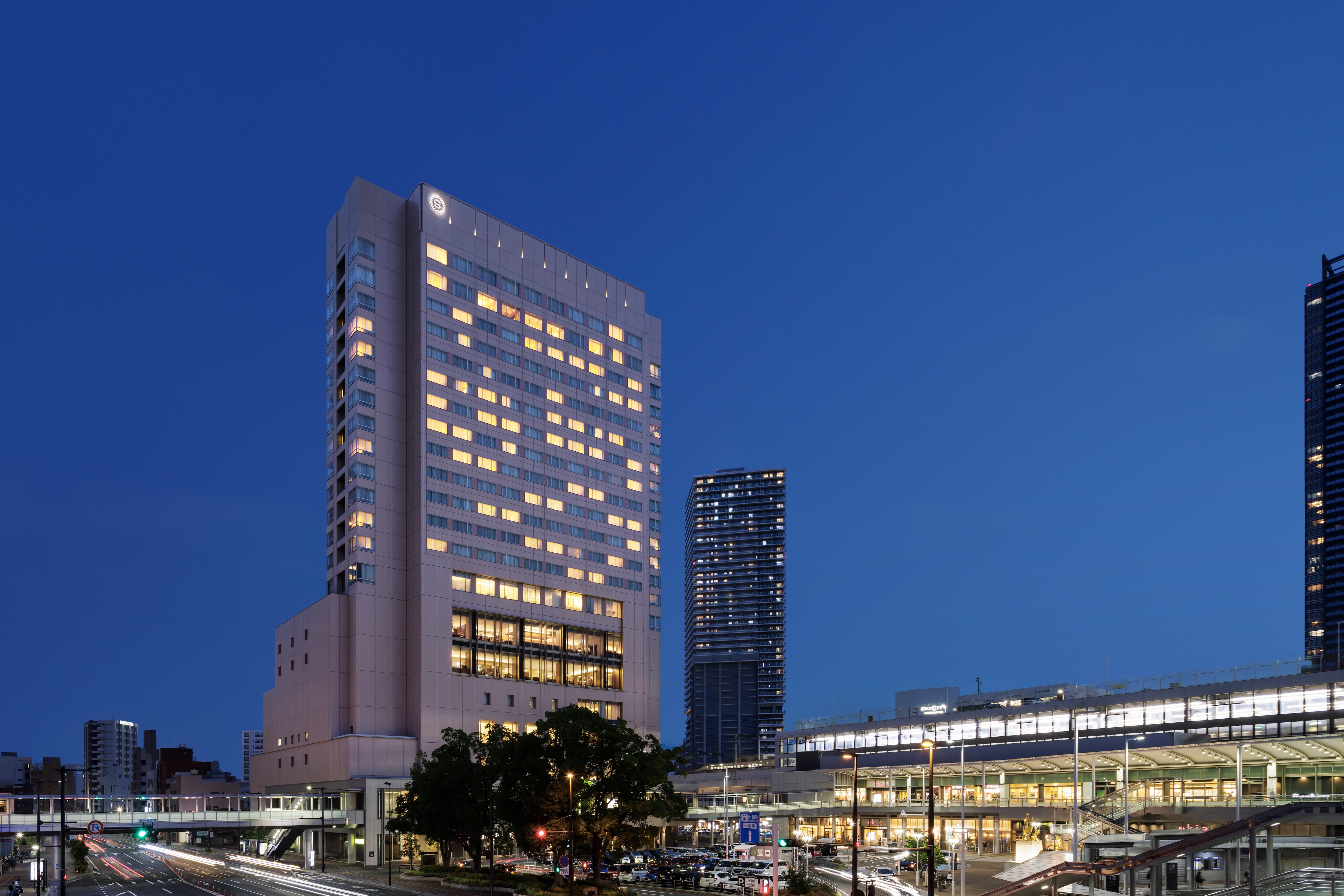 HOTEL HIGH UP（ハイアップ）【HAYAMA HOTELS】 /