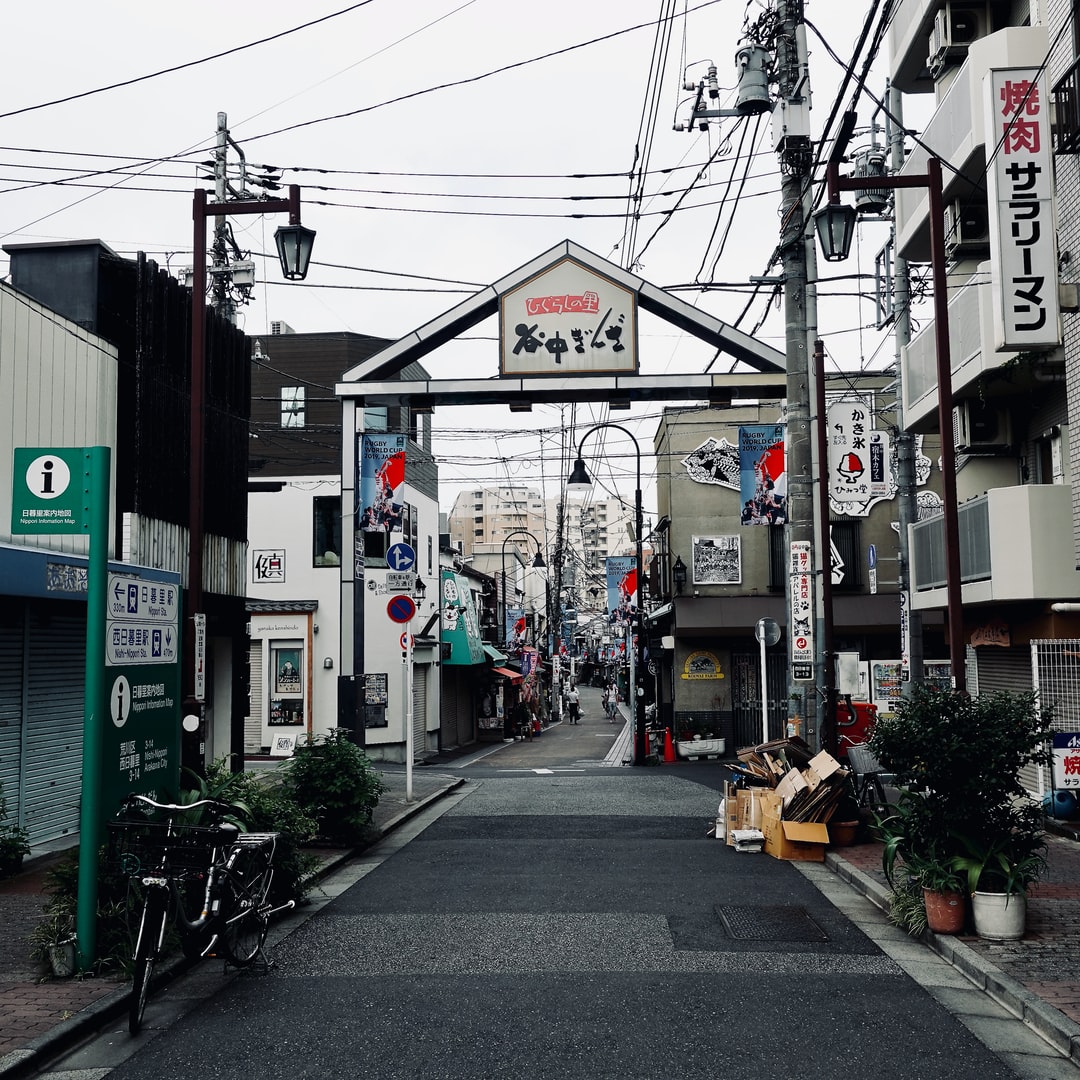 ホテル街に霊園、ディープな街、鶯谷の調査｜現状を知り将来の鶯谷を考える - Daily Scenery