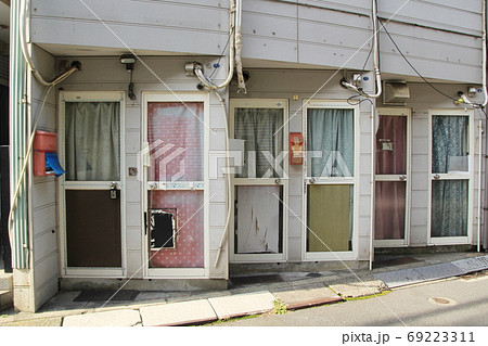 横浜 黄金町、横浜橋通り商店街、真金町あたりをぶらぶら』横浜(神奈川県)の旅行記・ブログ by 萬太郎さん【フォートラベル】