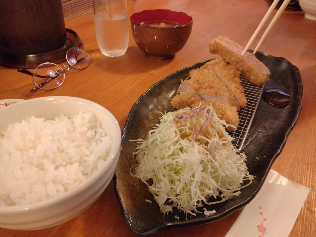 とんかつ 桜ら咲（地図/岸和田・和泉・泉佐野/とんかつ（トンカツ）） - 楽天ぐるなび