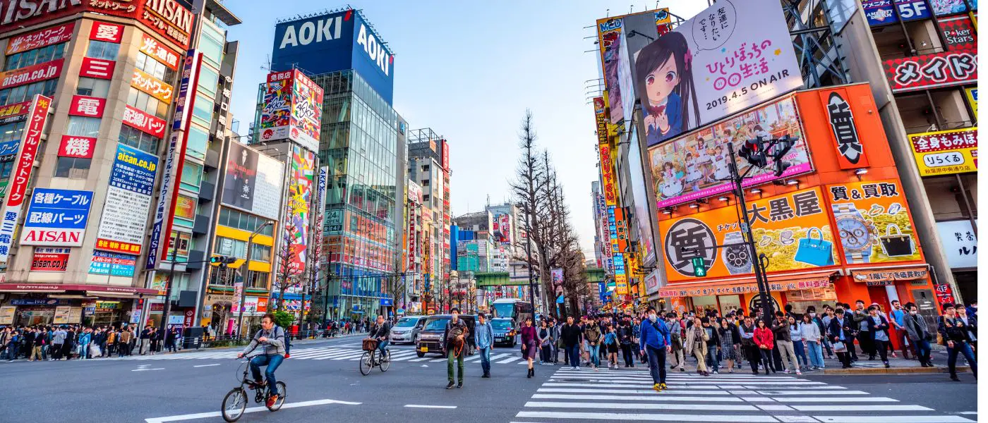 東京都 秋葉原】トランポリンを使用したデジタルチャンバライベント「ゆかぴょんCUP」8月27日に開催！ | michill byGMO（ミチル）