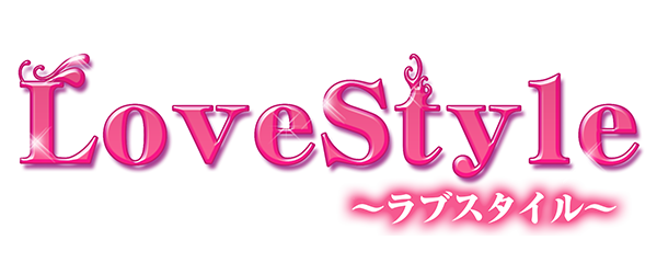 90年代末のクラブイベントに際して作られたフライヤーを集めている文庫本。 蛍光色と丸っこいフォント、ソリッドなデジタル感が刺激的です。  90〜00sグラフィックの中でも特に、若者の熱意が色濃くあまり商業的すぎない印象。当時のクラブに恐る恐る行ってみたくなります