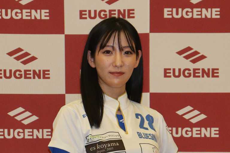 新庄剛志を三振に、芸能界最速野球女子・椿梨央が語る「野球漬けの学生時代とストイックすぎるプライベート」 (2021年6月20日) -