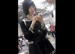 コスプレ2017冬お尻を揉み揉みされた後揉み返しｗ囲み撮影【動画】イベント編 3850 ,