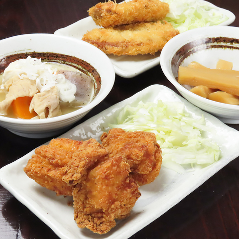 日暮里】サクッと一杯！『焼鳥日高 日暮里駅前店』の２階はゆっくり座って立ち飲み価格 |