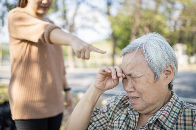 月齢別】子どもはなぜ人を叩く？理由・対処を知れば親子関係もグッと良くなる！｜日刊Lazuda(ラズダ) - 