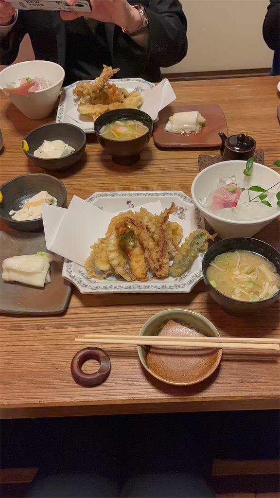 北新地本通り つるとんたん 琴しょう楼 | 麺匠の心つくし