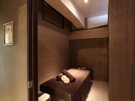 OLIVE SPA 銀座店 –