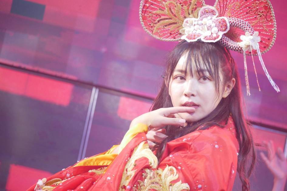 ザ・ノンフィクション」出演の「バーレスク東京」Momo、SNSでの誹謗中傷への思い 立ち直ったきっかけは「てんちむさん」＜インタビュー後編＞ -  モデルプレス