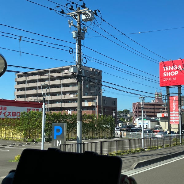 次での写真：TENGA SHOP パラダイスBOX 仙台店