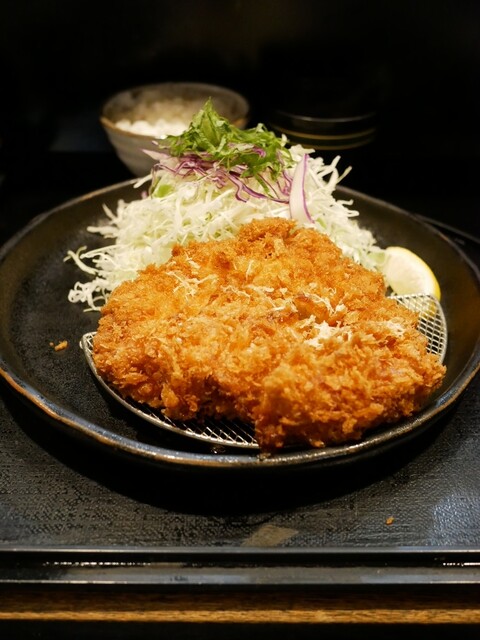 日本橋】衣はサクッと極上のとんかつ「日本橋 とんかつ 一 HAJIME（はじめ）」美味しさのこだわり |