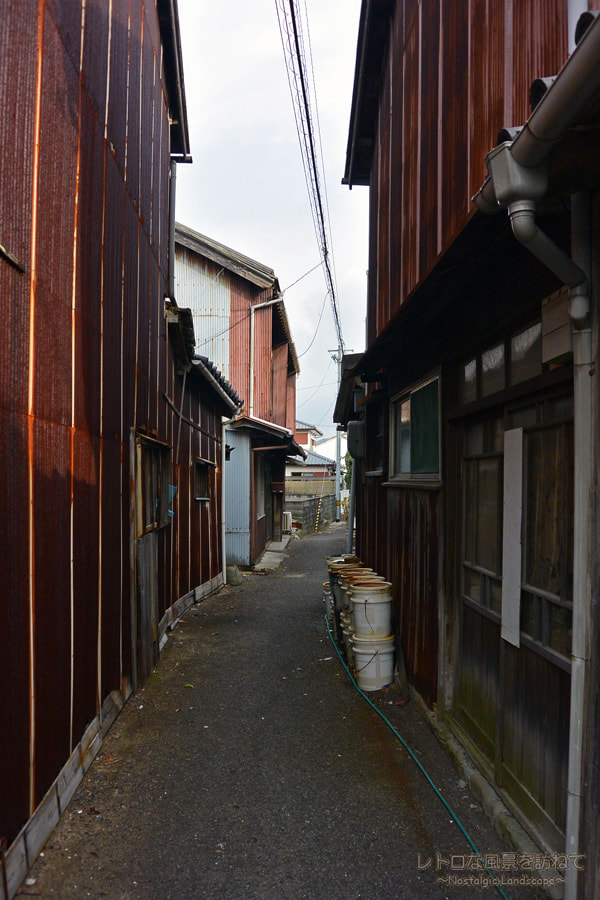 秋田町遊郭 -徳島県- | KURUWA.PHOTO｜遊郭・遊廓・赤線・カフェー建築写真