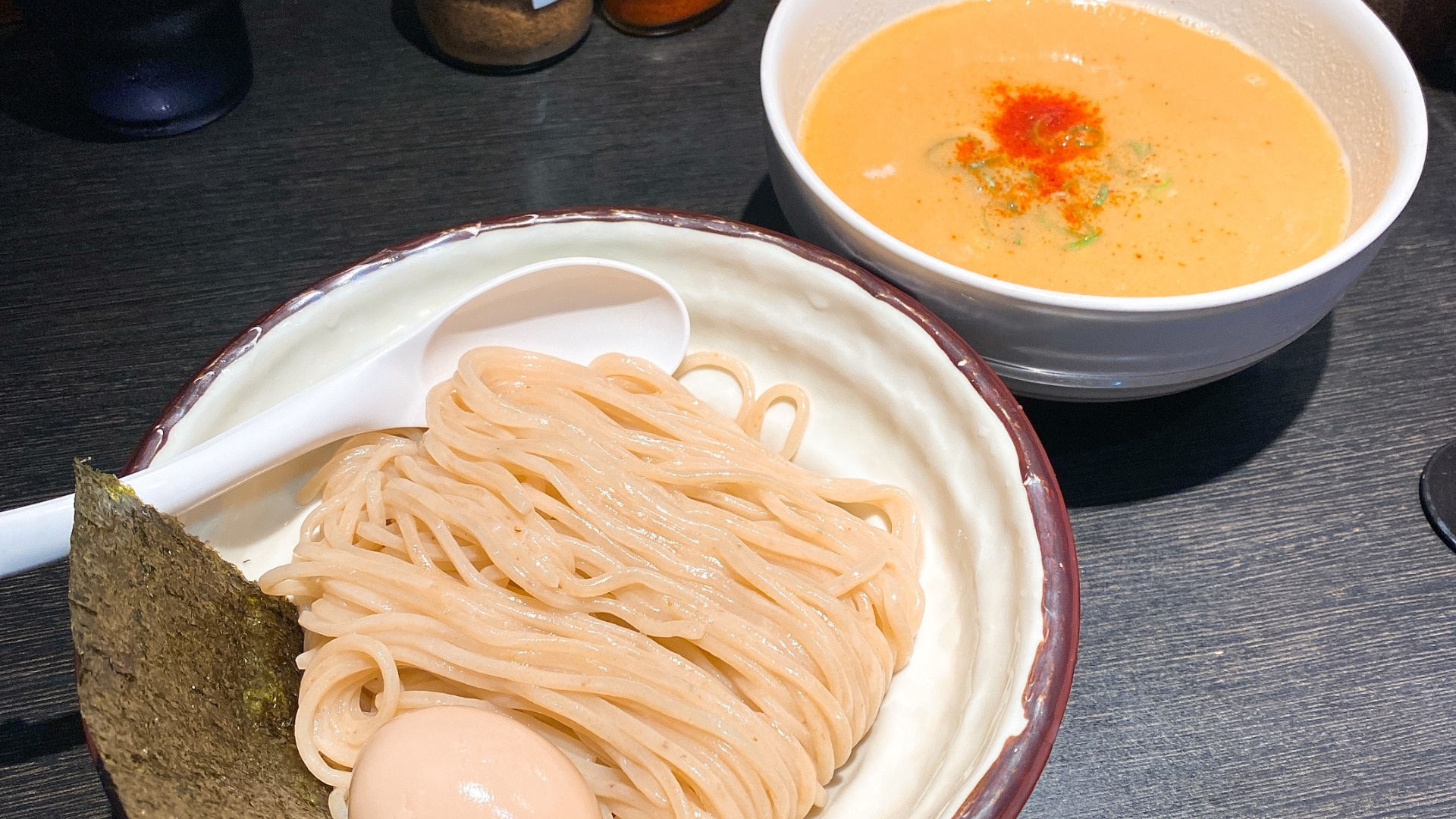 高田馬場『鶏そば 三歩一』 鶏だけで炊き上げた極上鶏白湯 | 東京ラーメンマニア