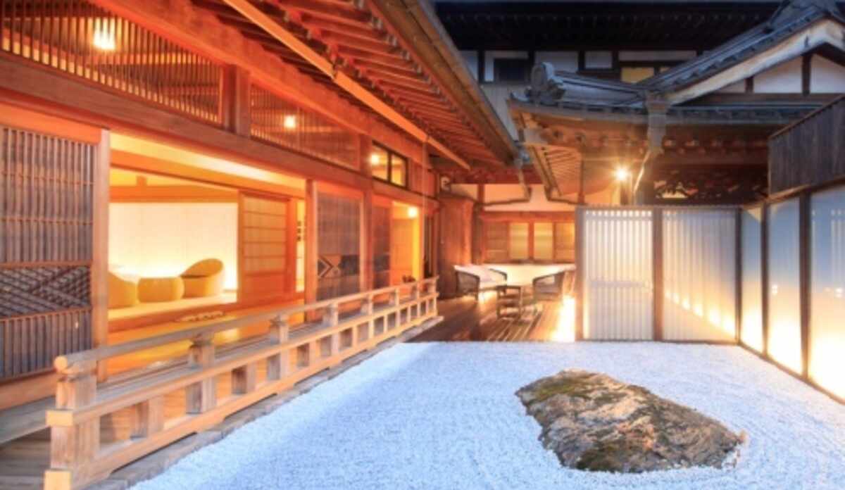 ホテル河口湖温泉寺 露天風呂の宿 夢殿富士河口湖町、5*(日本) - JP¥102995から