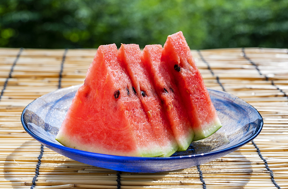 新鮮で美味しそうなスイカ Stock Photo | Adobe