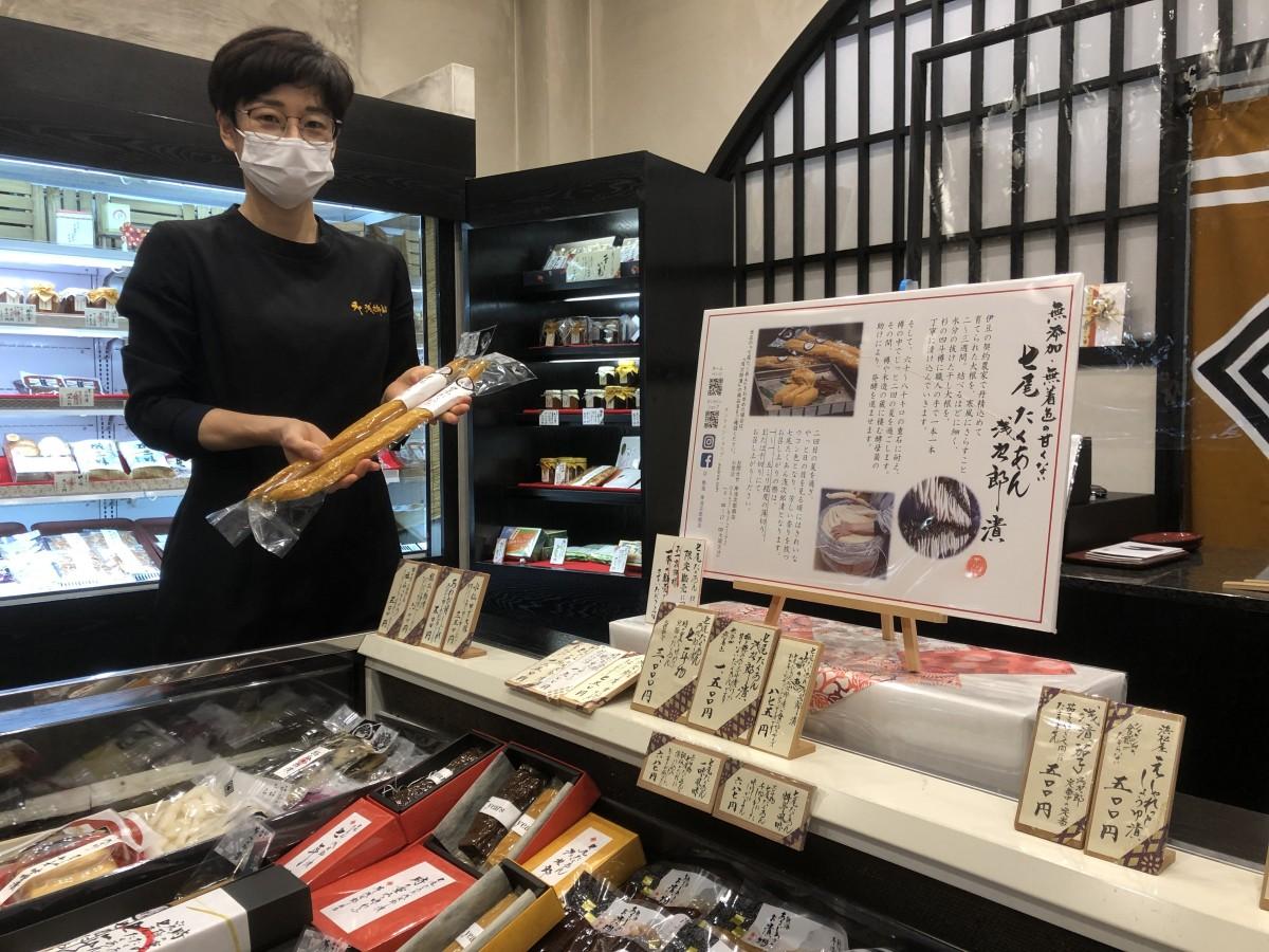 埼玉県熊谷市・妻沼の駄菓子屋 ～その温もりは国宝級 小林菓子店～ :