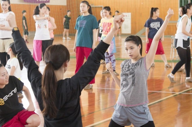 芸能人の脇・脇汗画像まとめ【榮倉奈々、島田晴香など】 - RENOTE [リノート]