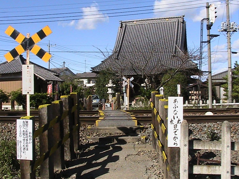 これから熊谷市街地へ向かいますが、今日は持田駅のスタートです。  うちわまつりで賑わっているため、クルマで行っても駐められない恐れがあるので、パーク＆ライドです。