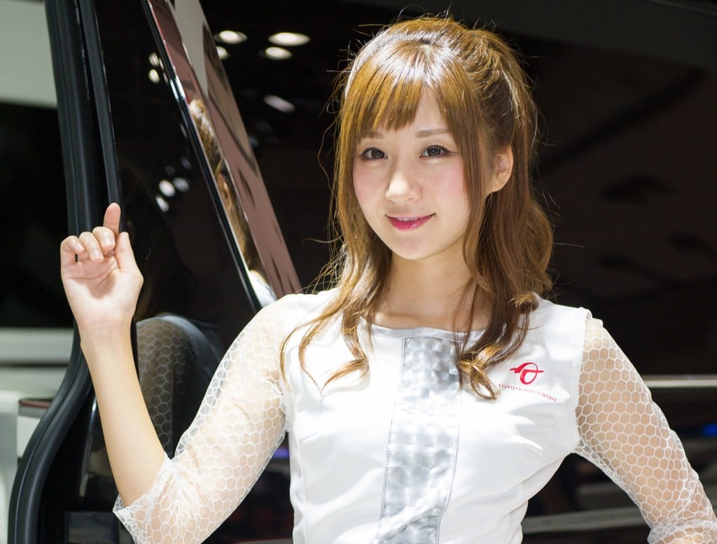 美人コンパニオン20選！「東京オートサロン2020」でカスタムカーと美女の競演を満喫(画像10/20) | 最新の映画ニュースならMOVIE 