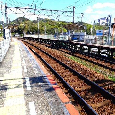 予讃線（瀬戸大橋線） 坂出駅