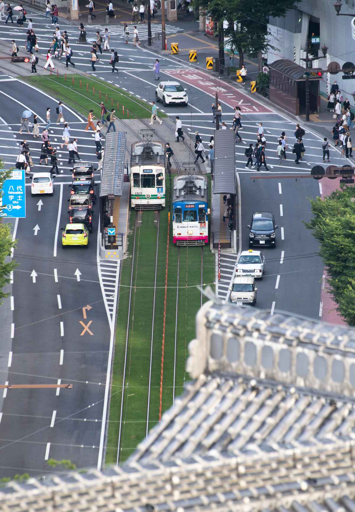 熊本市電(路面電車)［写真・動画つき］の見どころと歴史、読売新聞カメラマンが取材 : 読売新聞